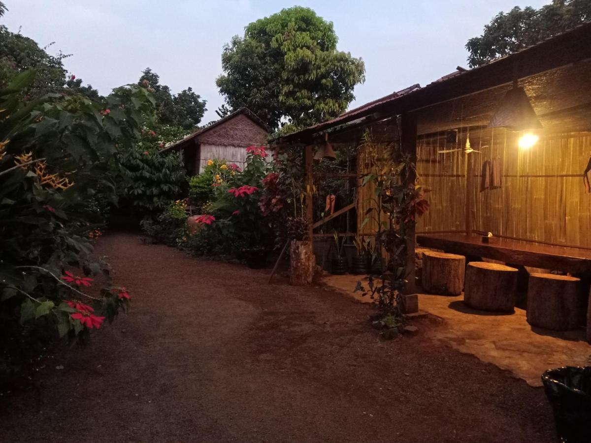 Tribal Village Homestay & Trekking Banlung Eksteriør bilde